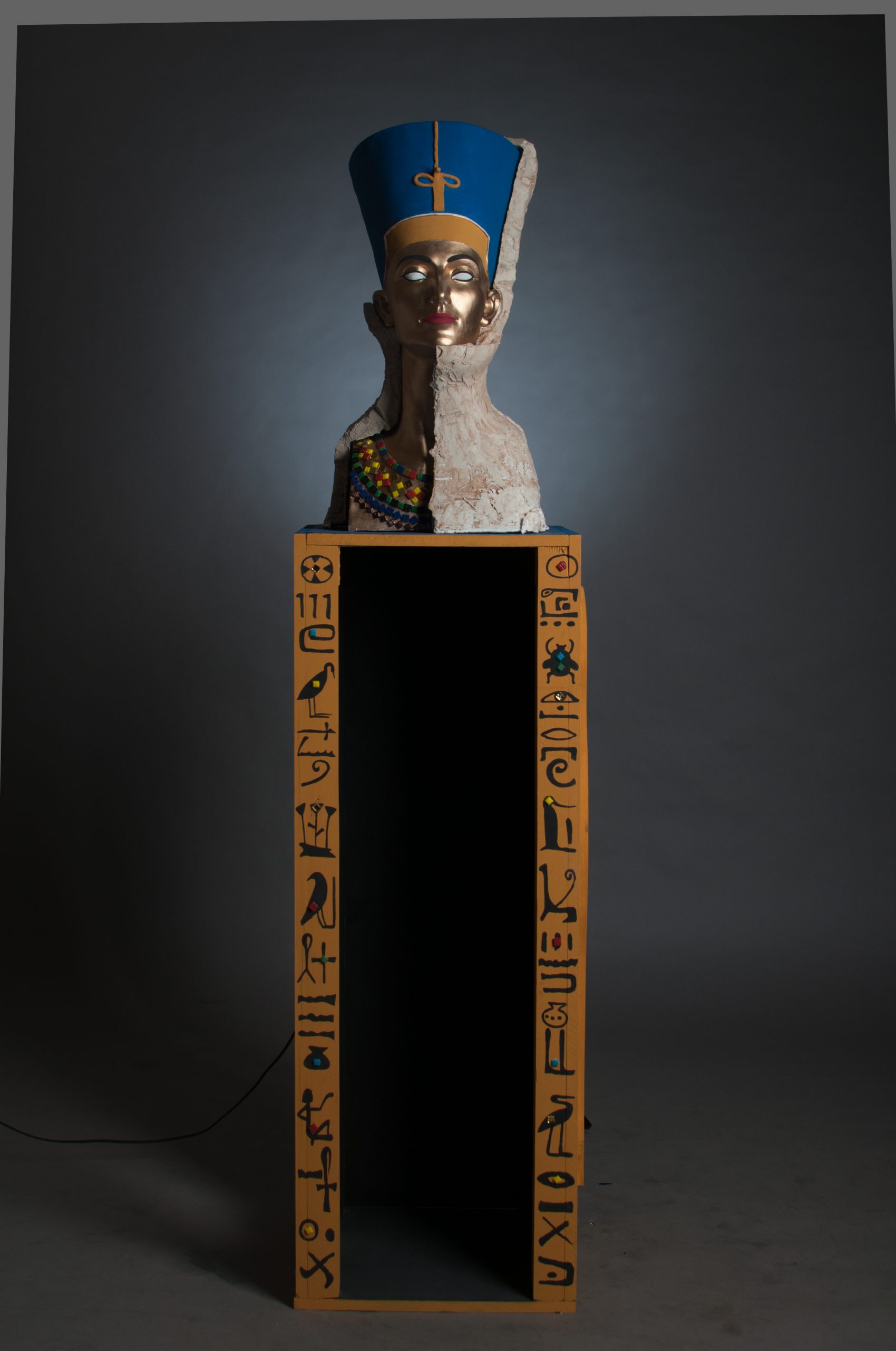 Египетская Нефертити